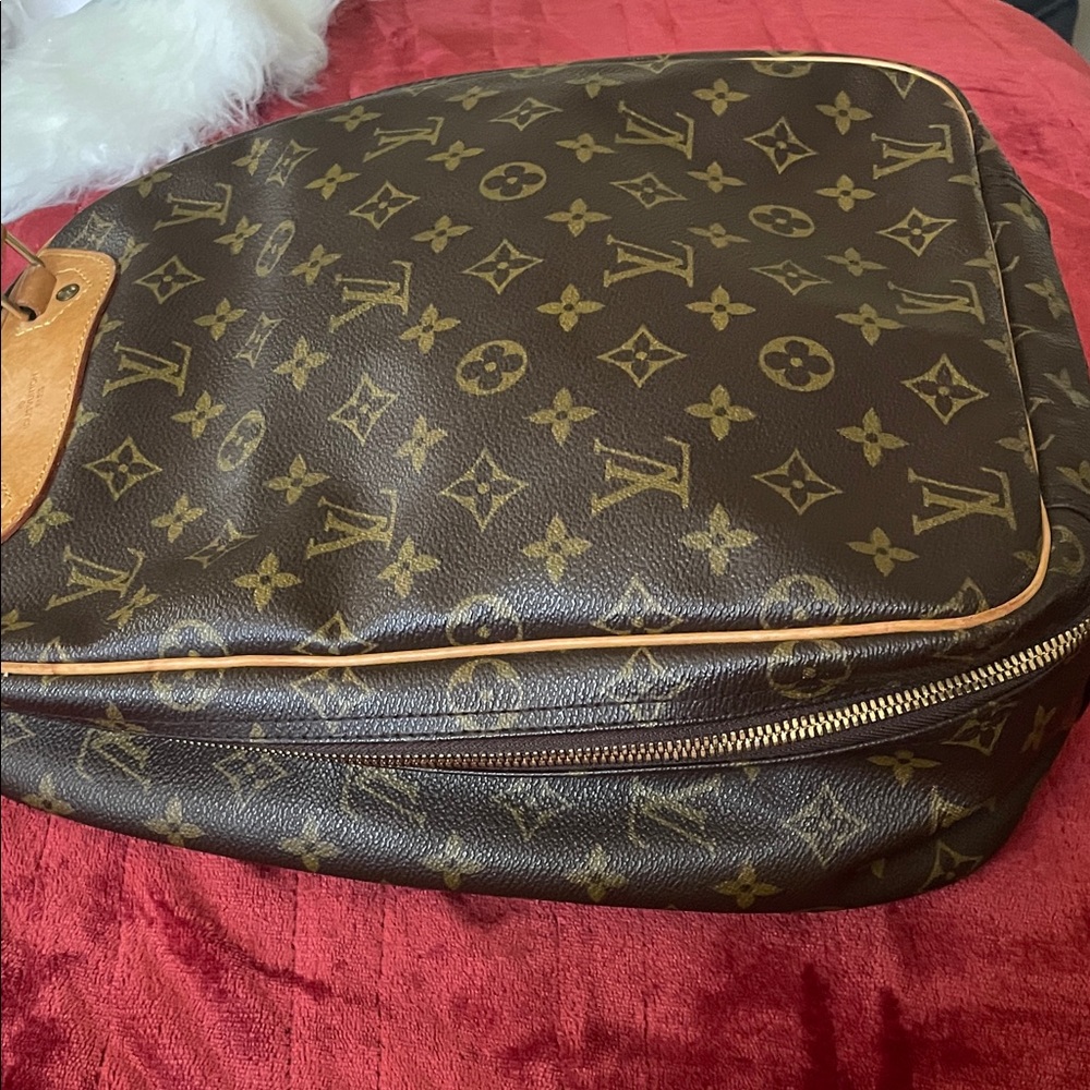 LV Monogram North South Men's Bag - Picture 4 of 6